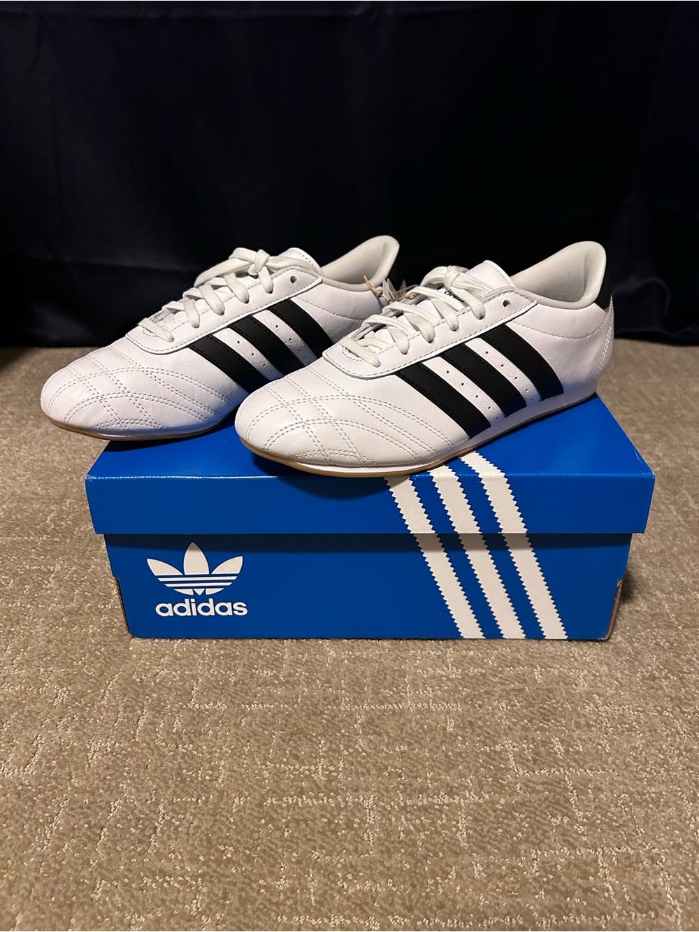 New Women’s White Adidas Taekwondo Size 7.5